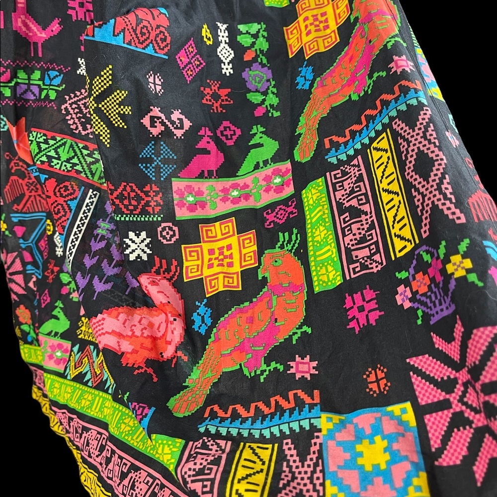 Nisha Fashion Long sleeves colorful Bohemian print long tunic top - Picture 11 of 12